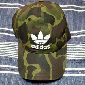 Adidas camouflage baseball style hat